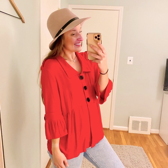 Leo & Nicole Tops - Leo & Nicole Red Soft Collared Button Top XL boho